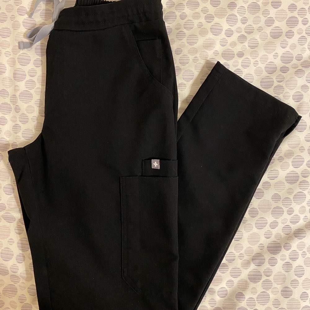 FIGS Black Yola Bottoms XS